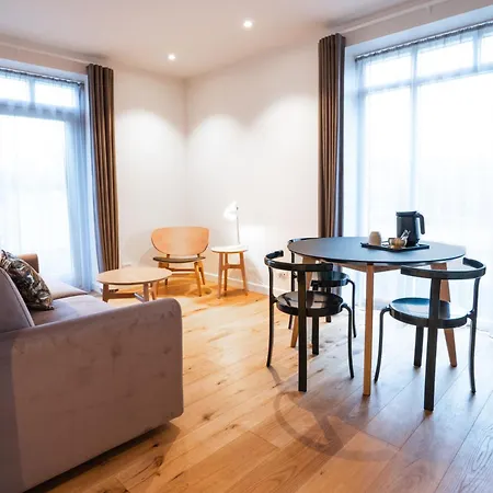 Hotel Sixtus Sinatur & Konference