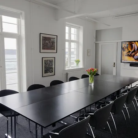 Hotel Sixtus Sinatur & Konference 4*