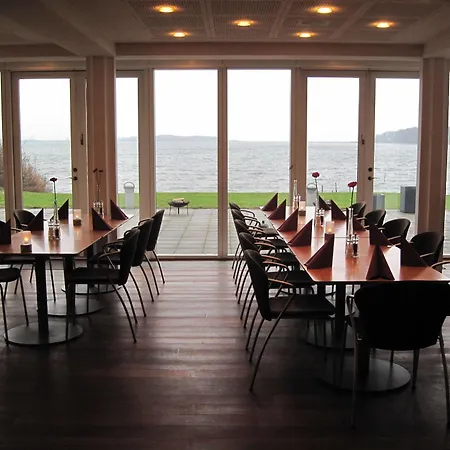 Hotel Sixtus Sinatur & Konference