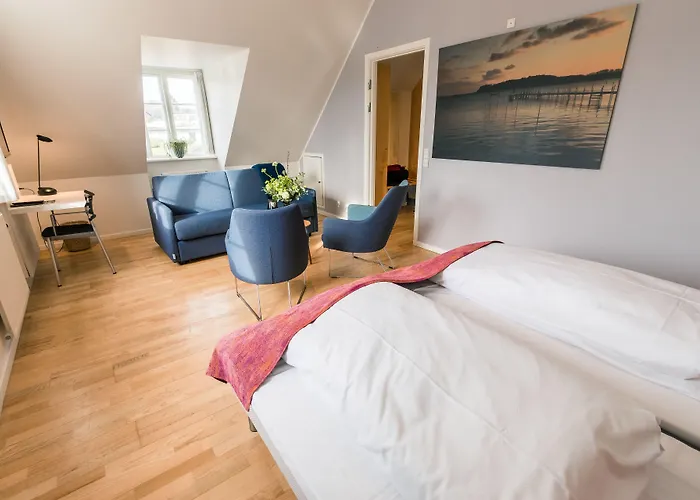 Hotel Sixtus Sinatur & Konference